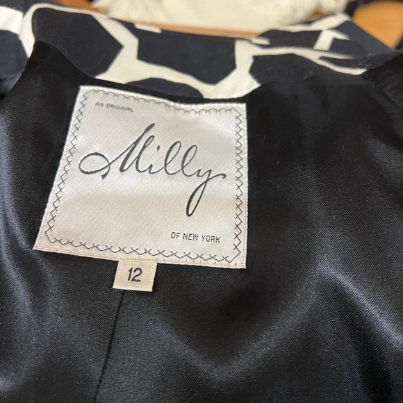 Milly Black and White Geometric Trench Coat - Picture 5 of 5